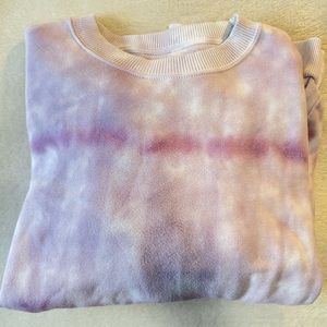 american eagle amazingly soft purple tie dye crewneck size small
